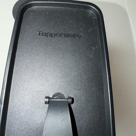 Vintage Tupperware Modular Mates Super Cereal Storer Keeper with Black Lid - Picture 6 of 6